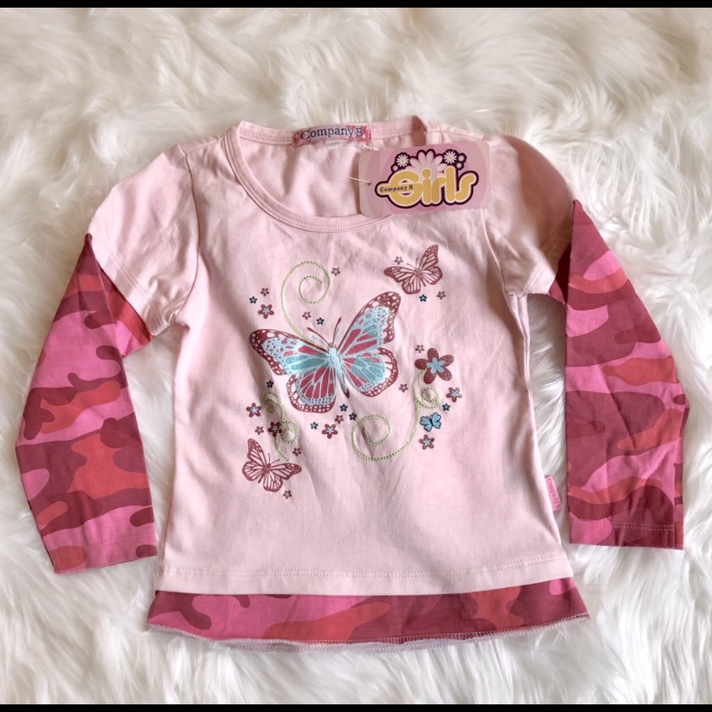 NWT Butterfly Pink Camo Long Sleeve T Shirt - Size XS